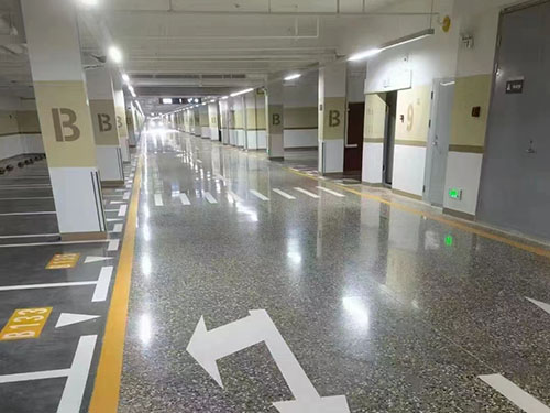 車(chē)間干撒磨石地坪