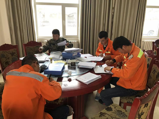 青島中躍交通設(shè)施有限公司為青島劃線部門提供一系列道路標(biāo)記培訓(xùn)